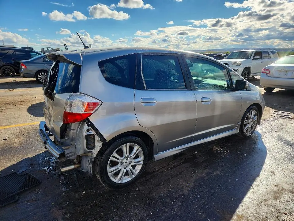 2010 HONDA FIT SPORT  