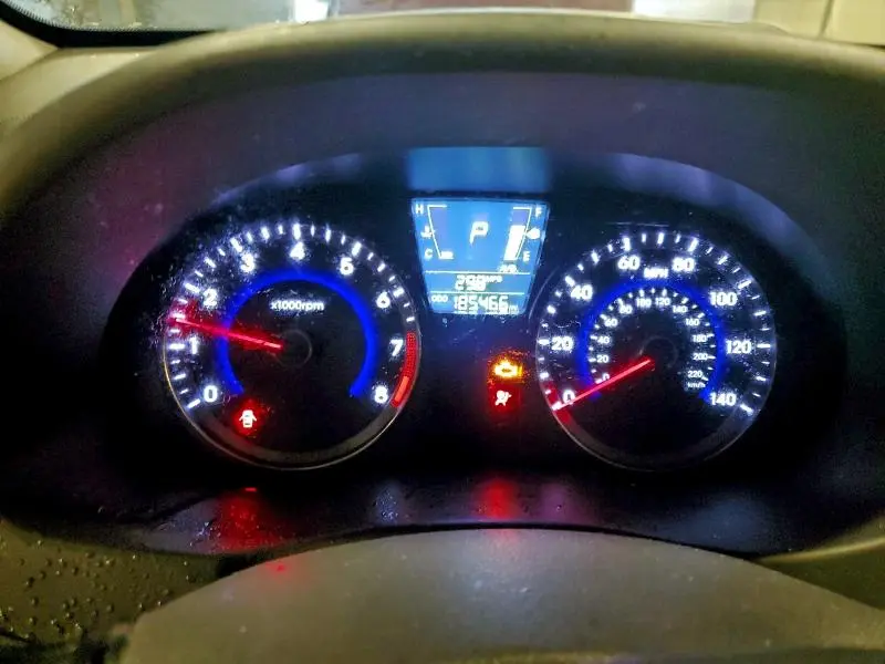 2013 HYUNDAI ACCENT GLS  