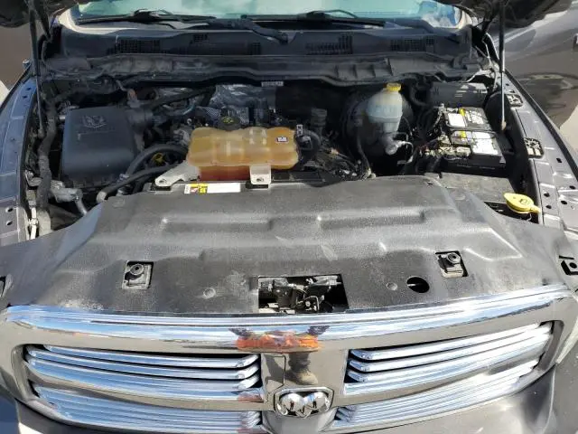 2015 RAM 1500 SLT  
