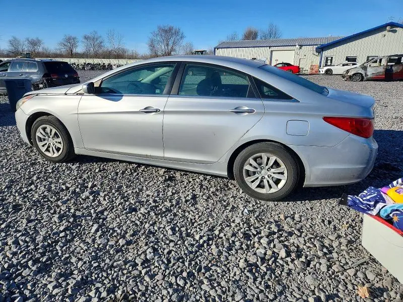 2011 HYUNDAI SONATA GLS  