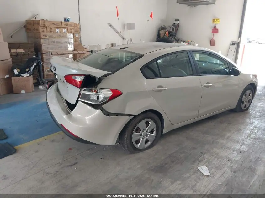 2015 KIA FORTE LX