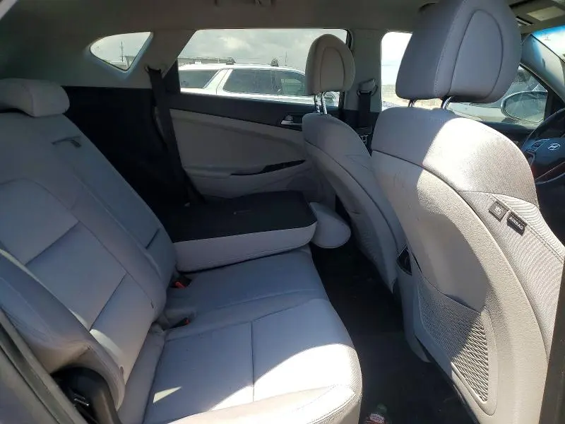 2017 HYUNDAI TUCSON SPORT  