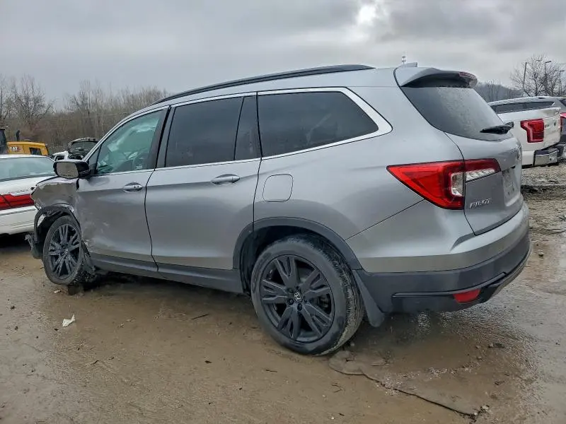 2021 HONDA PILOT SE  