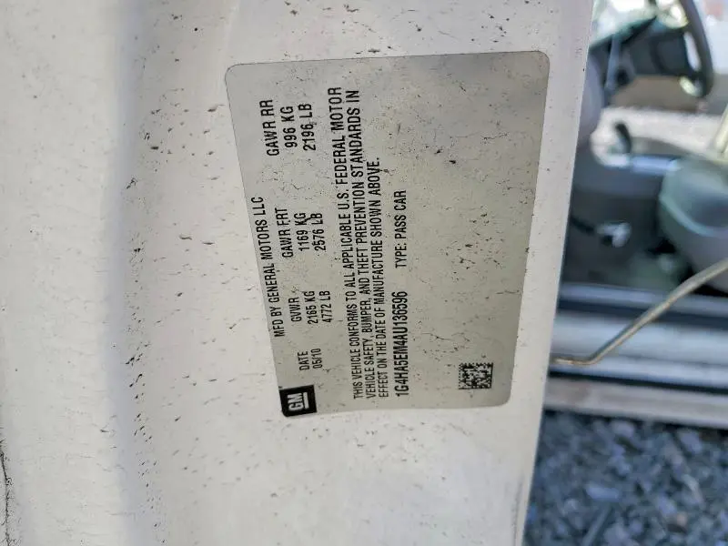 2010 BUICK LUCERNE CX  