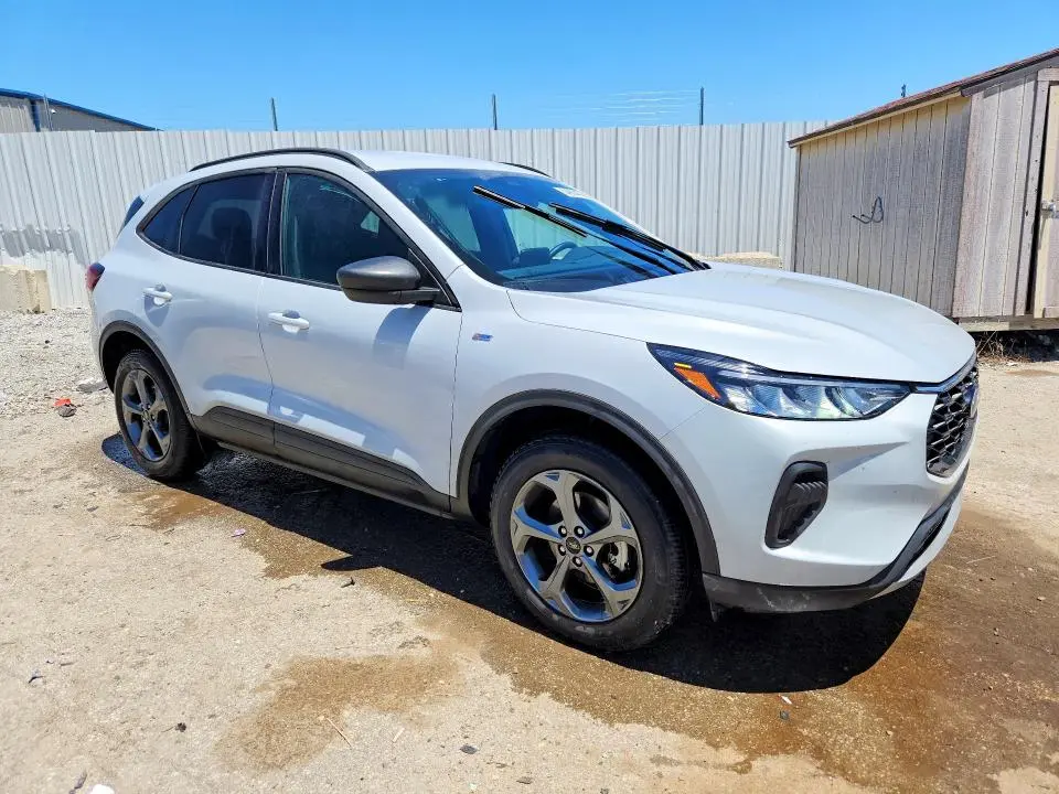 2025 FORD ESCAPE ST LINE  