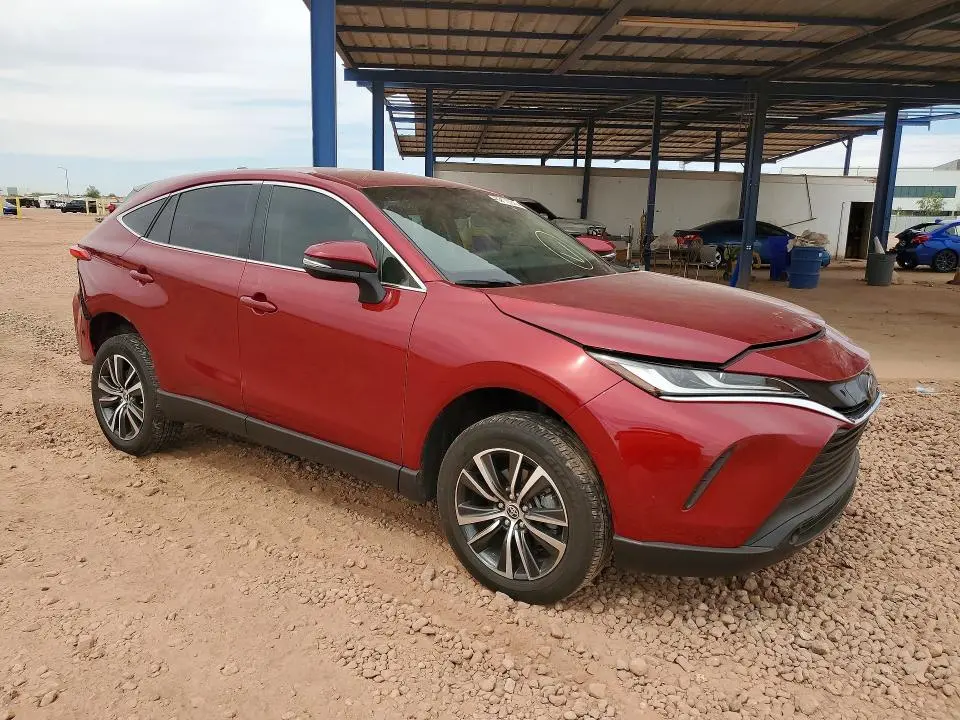 2024 TOYOTA VENZA LE  