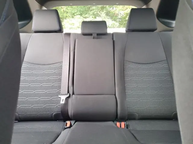 2023 TOYOTA RAV4 SE  