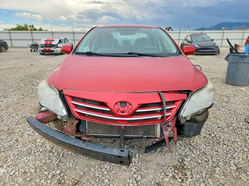 2013 TOYOTA COROLLA LE  