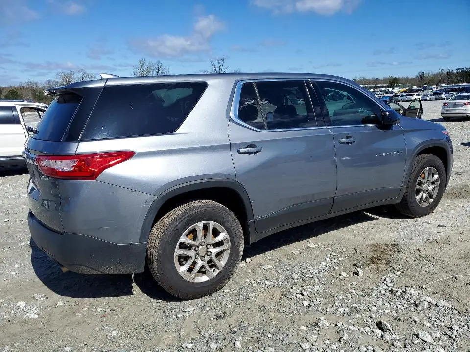 2020 CHEVROLET TRAVERSE LS  