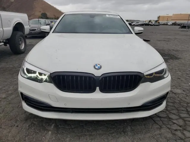 2018 BMW 530E   