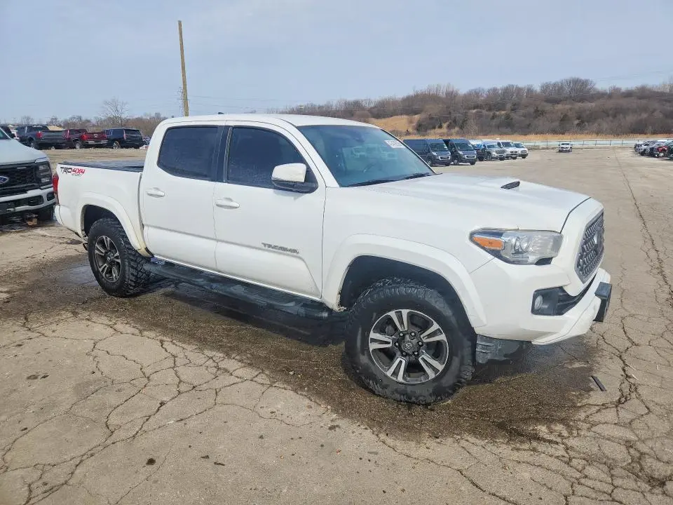 2019 TOYOTA TACOMA TRD SPORT  