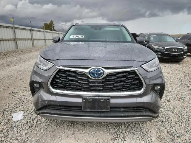 2022 TOYOTA HIGHLANDER HYBRID PLATINUM  