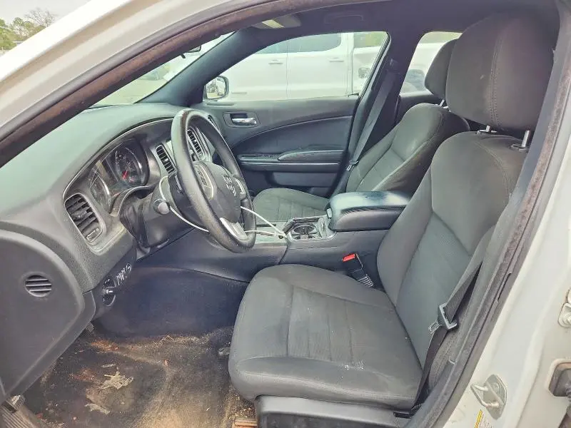 2014 DODGE CHARGER SE  