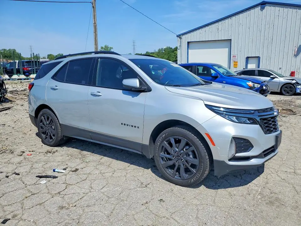 2022 CHEVROLET EQUINOX RS  
