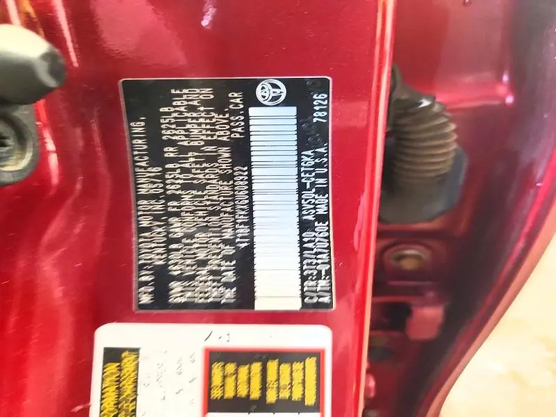 2016 TOYOTA CAMRY XLE  