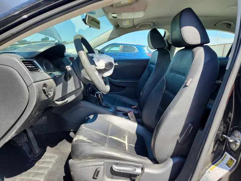 2014 VOLKSWAGEN JETTA SE  