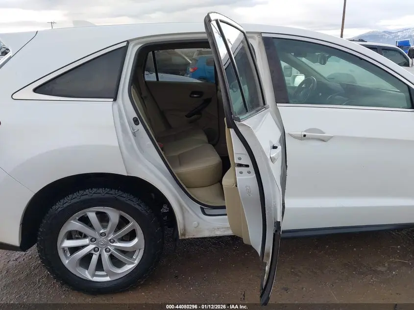 2016 ACURA RDX TECHNOLOGY   ACURAWATCH PLUS PACKAGES/TECHNOLOGY PACKAGE