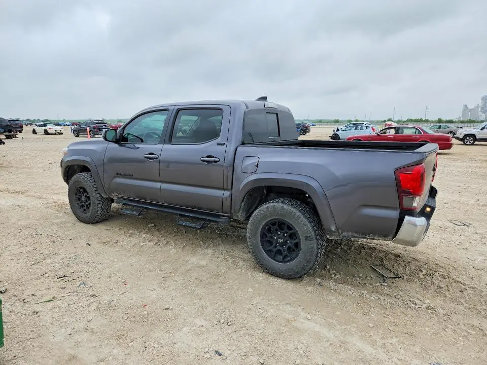 2021 TOYOTA TACOMA SR5 V6  