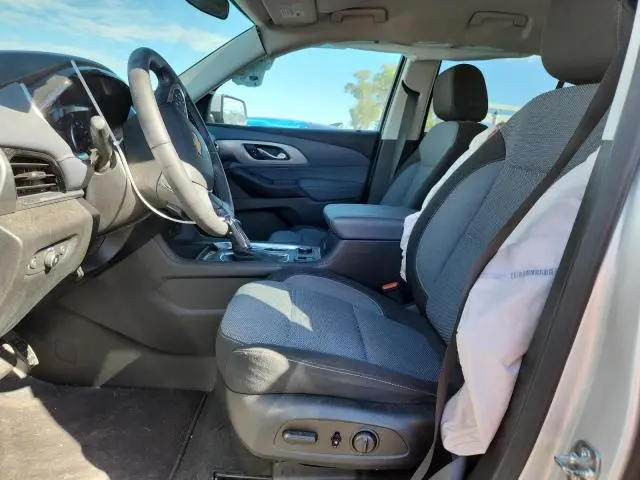 2021 CHEVROLET TRAVERSE LT  