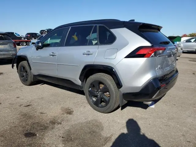 2020 TOYOTA RAV4 XSE