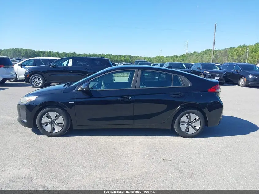 2018 HYUNDAI IONIQ HYBRID BLUE