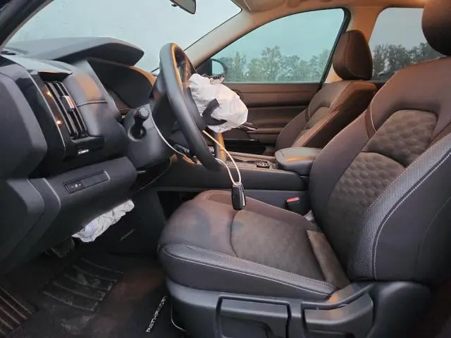 2024 NISSAN PATHFINDER S  