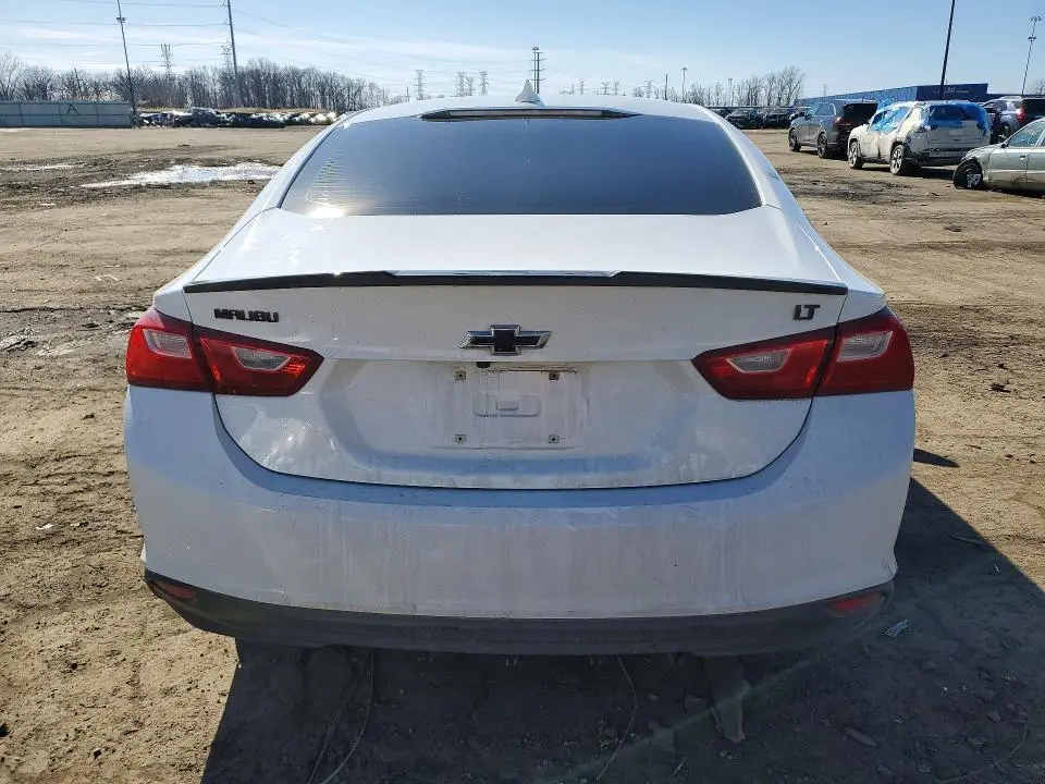2017 CHEVROLET MALIBU LT  