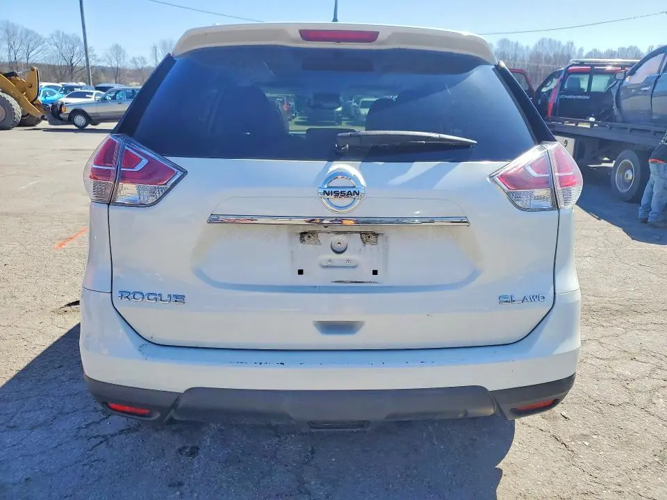 2015 NISSAN ROGUE SL  