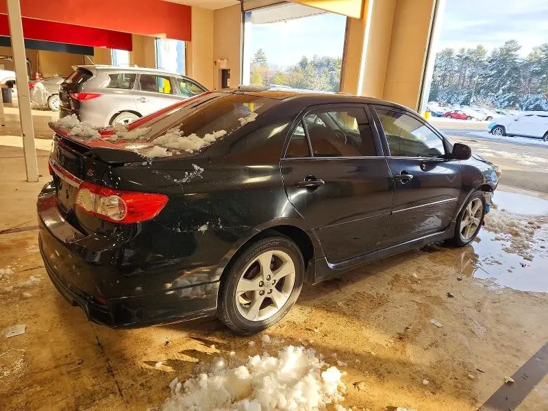 2011 TOYOTA COROLLA S  