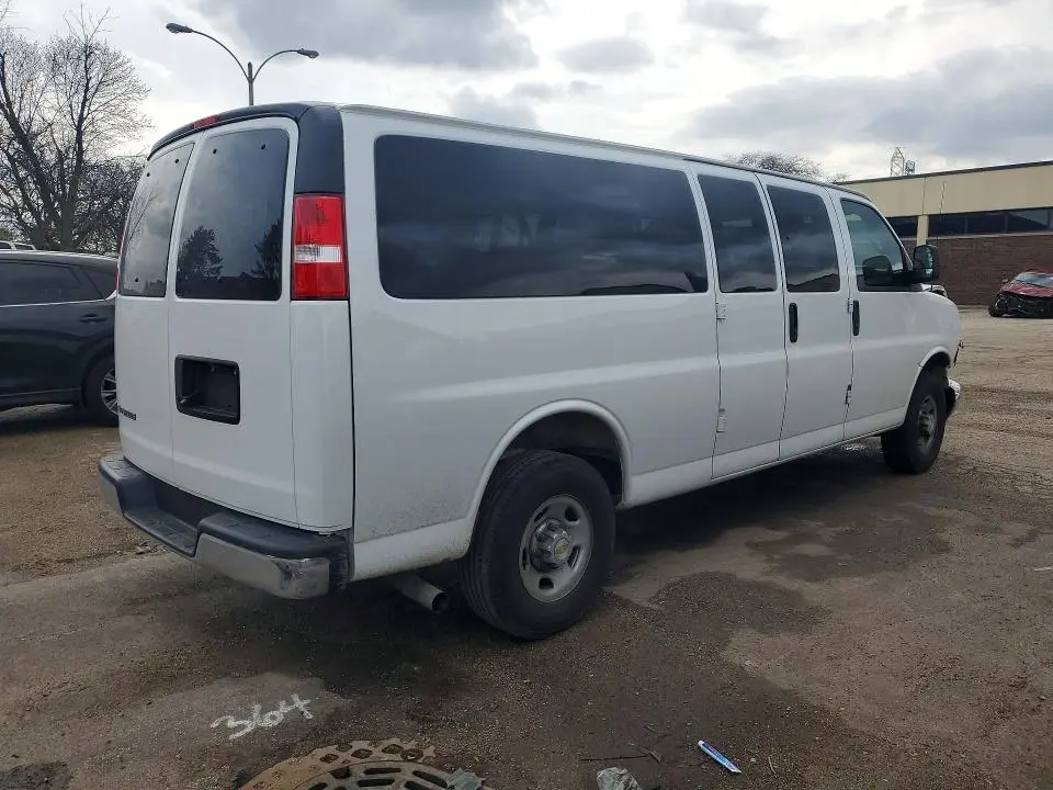 2025 CHEVROLET EXPRESS   