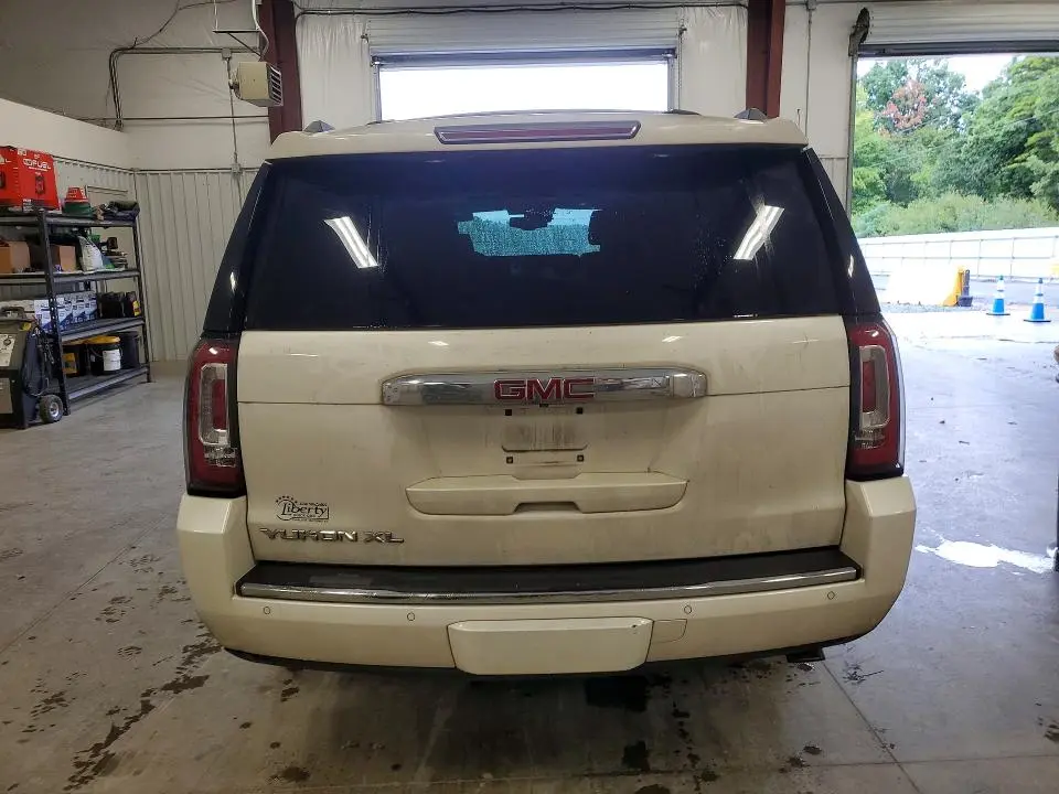 2015 GMC YUKON XL DENALI  