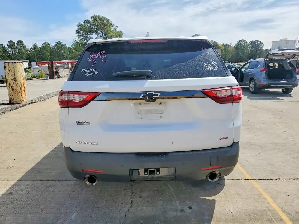 2020 CHEVROLET TRAVERSE RS  