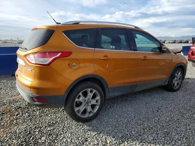 2016 FORD ESCAPE TITANIUM  