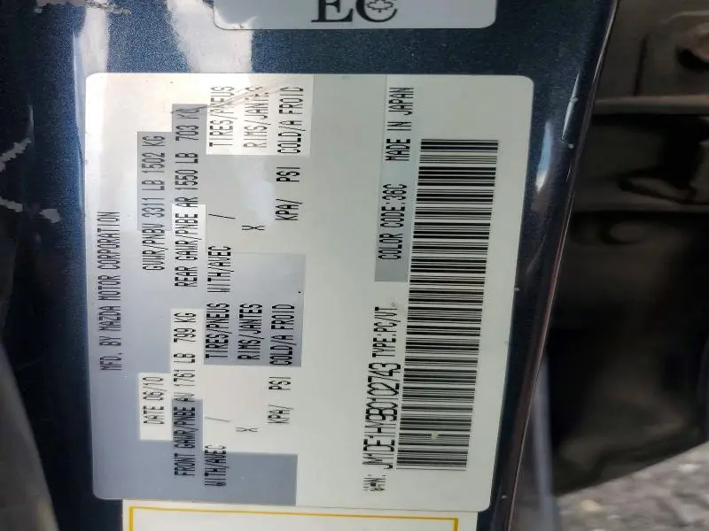2011 MAZDA MAZDA2   