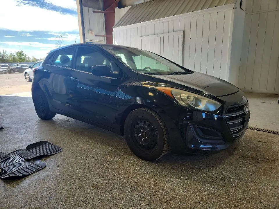 2016 HYUNDAI ELANTRA GT BASE  