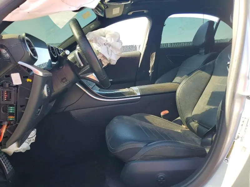2023 MERCEDES-BENZ C 300  