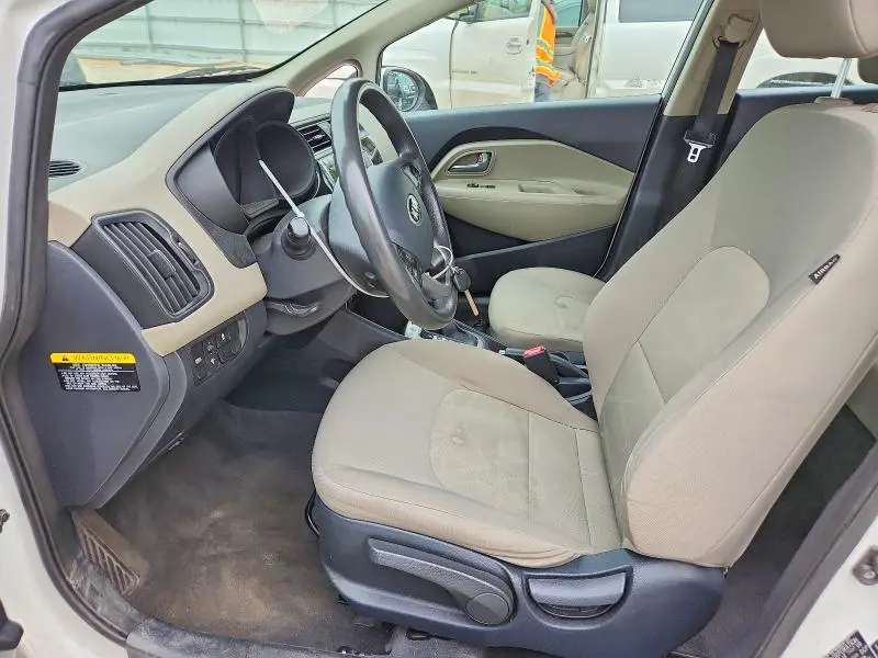 2017 KIA RIO LX  