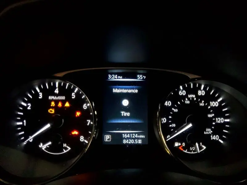 2015 NISSAN ROGUE SV  