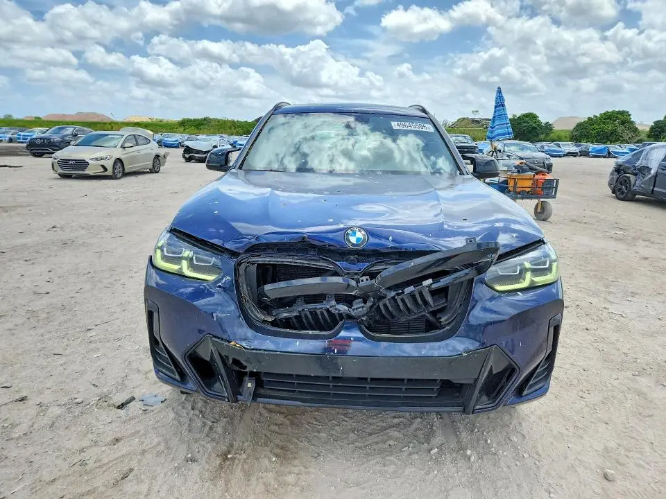 2022 BMW X3 M40I  