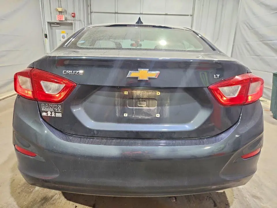 2018 CHEVROLET CRUZE LT  