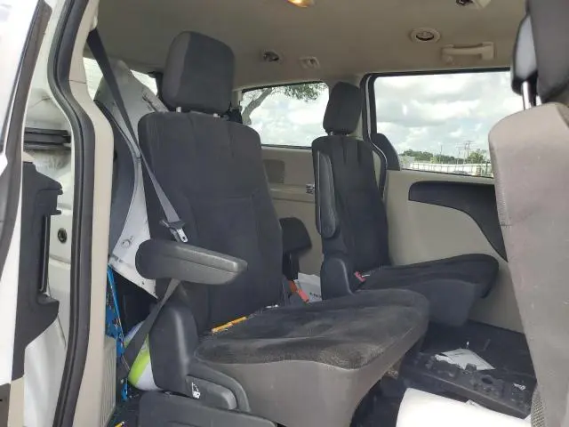 2017 DODGE GRAND CARAVAN SE  
