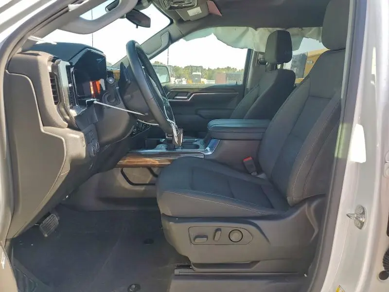 2024 CHEVROLET SILVERADO C1500 RST  