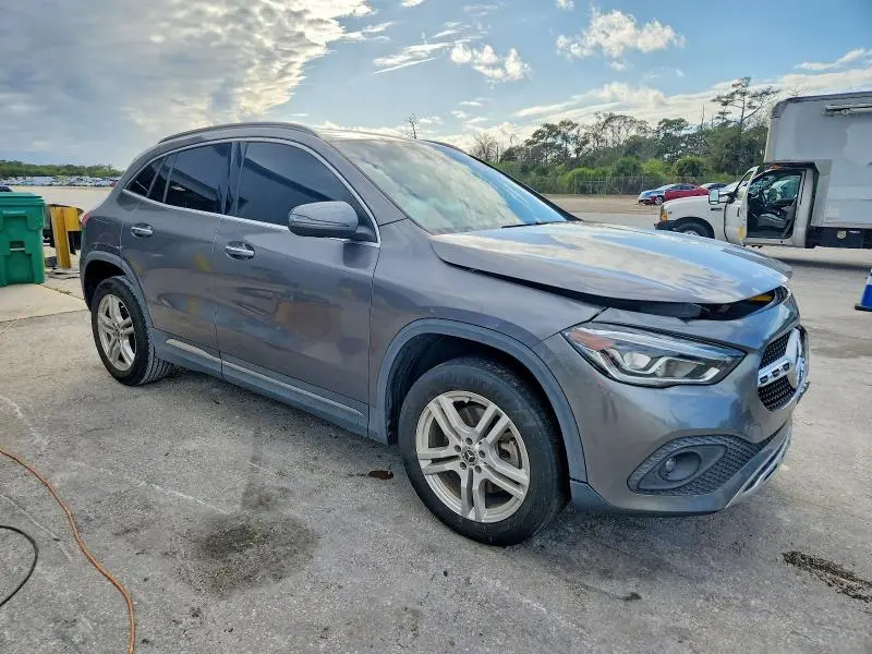 2021 MERCEDES-BENZ GLA 250  