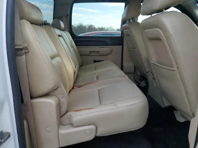 2011 CHEVROLET SILVERADO K1500 LT  