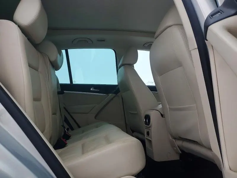 2014 VOLKSWAGEN TIGUAN S  