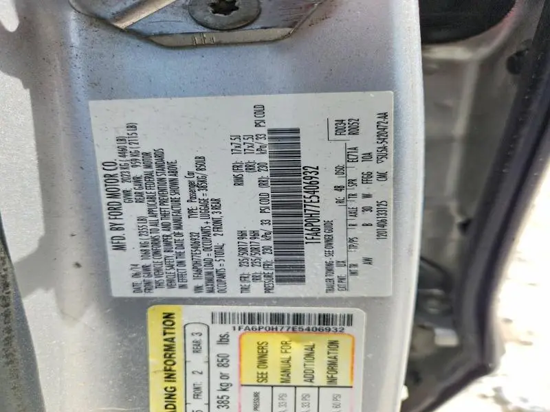 2014 FORD FUSION SE  