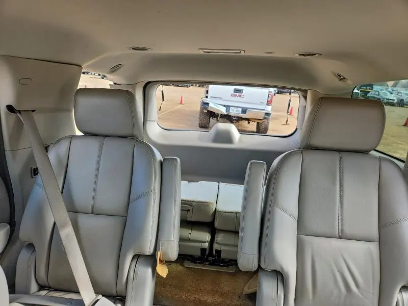 2011 CHEVROLET TAHOE C1500 LT  