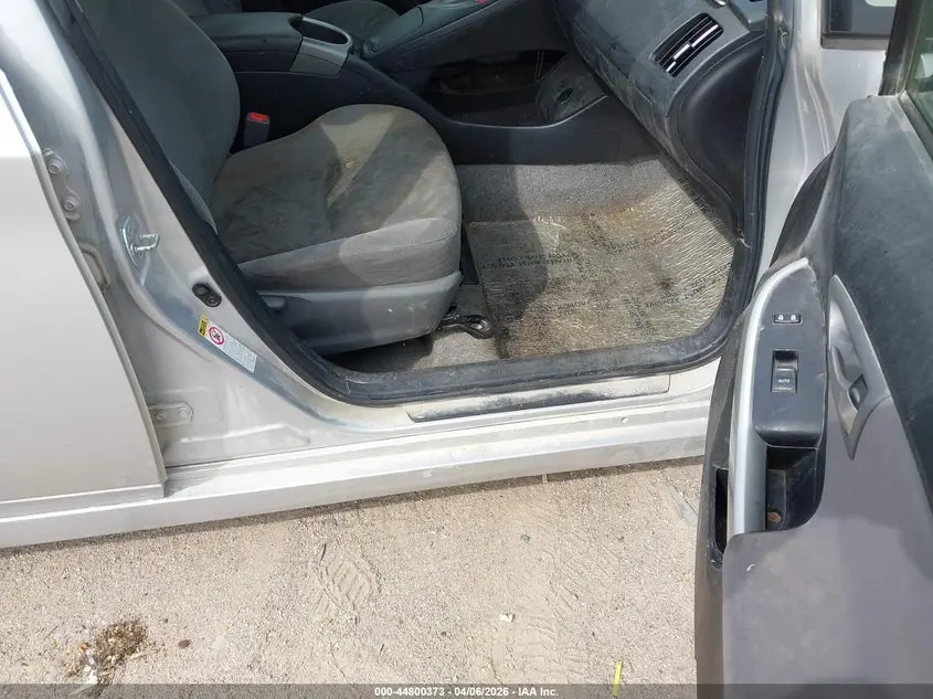 2014 TOYOTA PRIUS TWO