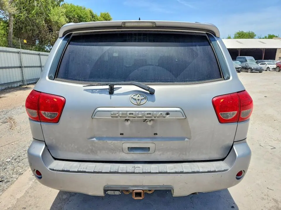 2012 TOYOTA SEQUOIA SR5  