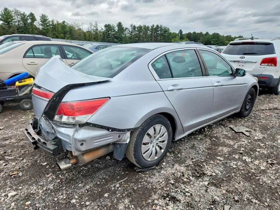 2011 HONDA ACCORD LX  